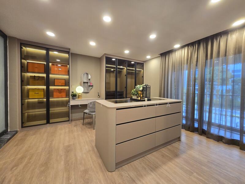 For Sale - Novelle @ Novena