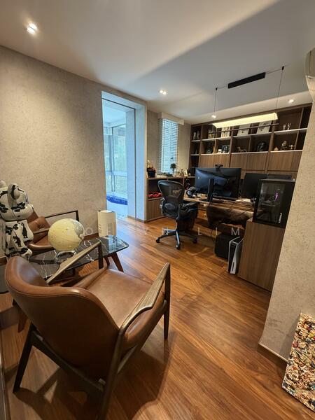 For Sale - Freehold 3storey modern Detached in Lentor Estate