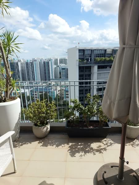 The Lakefront Residences Condominium For Sale at S$ 3,799,000 | PropertyGuru Singapore