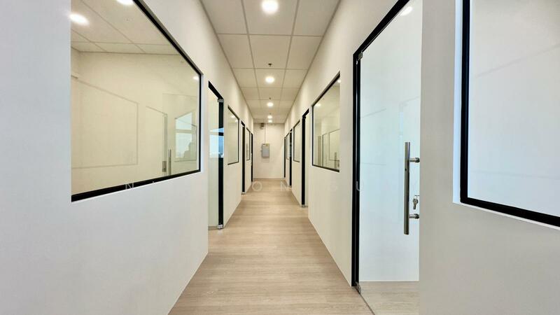 Woodlands Bizhub, 242 Woodlands Industrial Park E5, 78 sqft, Factory / Workshop (B2) For Rent, by Nickson Guay, 60214412 - Corridor - CommercialGuru.com.sg