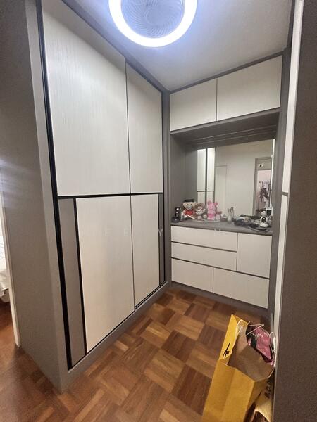 Walk-in Wardrobe Master