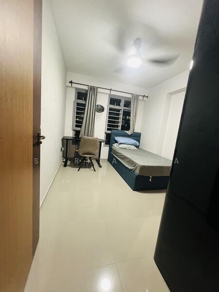 For Rent - 682A Edgedale Plains