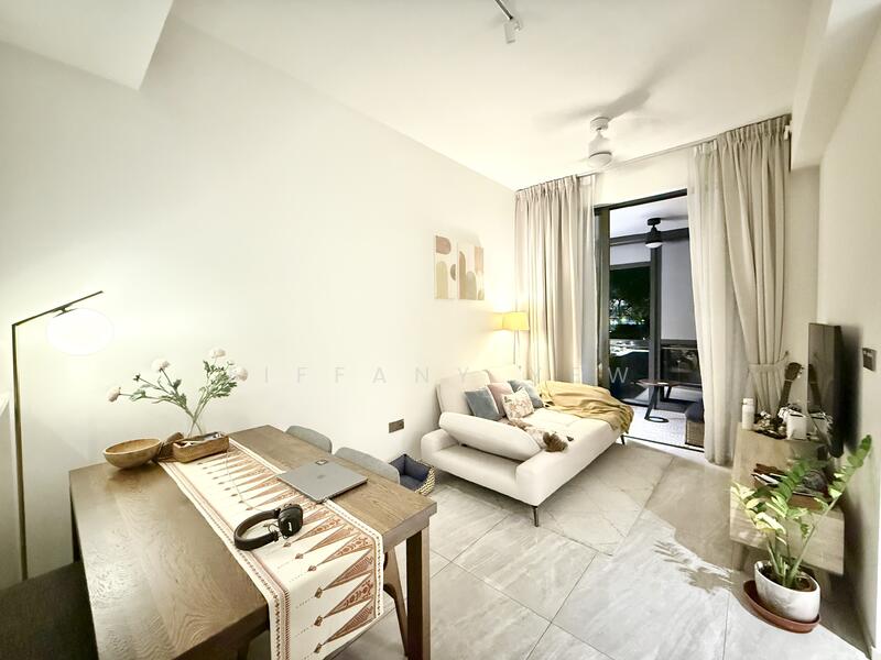 Leedon Green Condominium For Sale at S$ 2,280,000 | PropertyGuru Singapore - Living Room