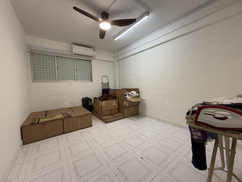 1 Changi Village Road, , 1,420 sqft, Food & Beverage For Sale, by Norman Sek, 60214517 - Bedroom - CommercialGuru.com.sg