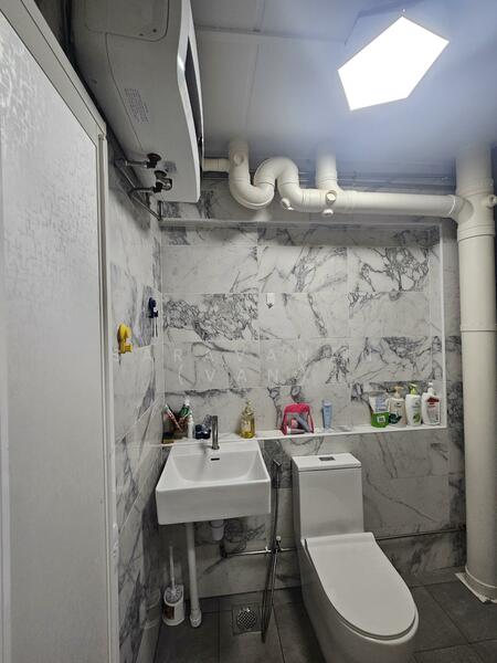 For Sale - 773 Woodlands Drive 60