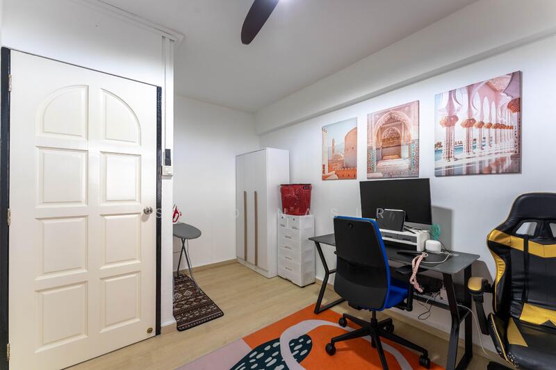 For Sale - 737 Jurong West Street 75