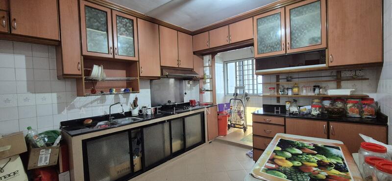 Kitchen, dining and service balcony