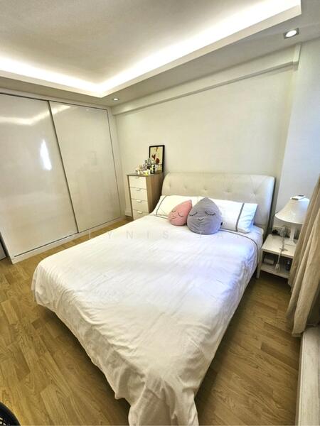 For Sale - 5 Ghim Moh Road