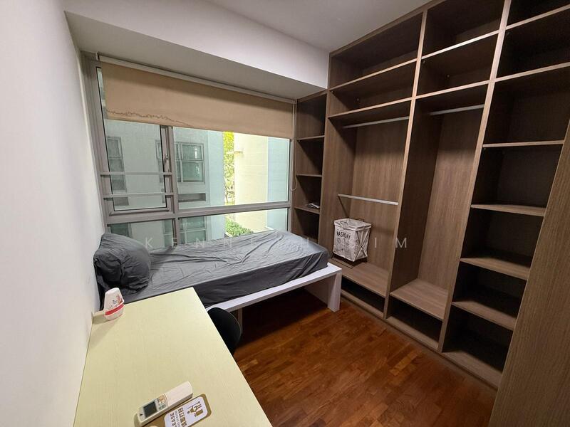 CR6 Original Common Room  1695