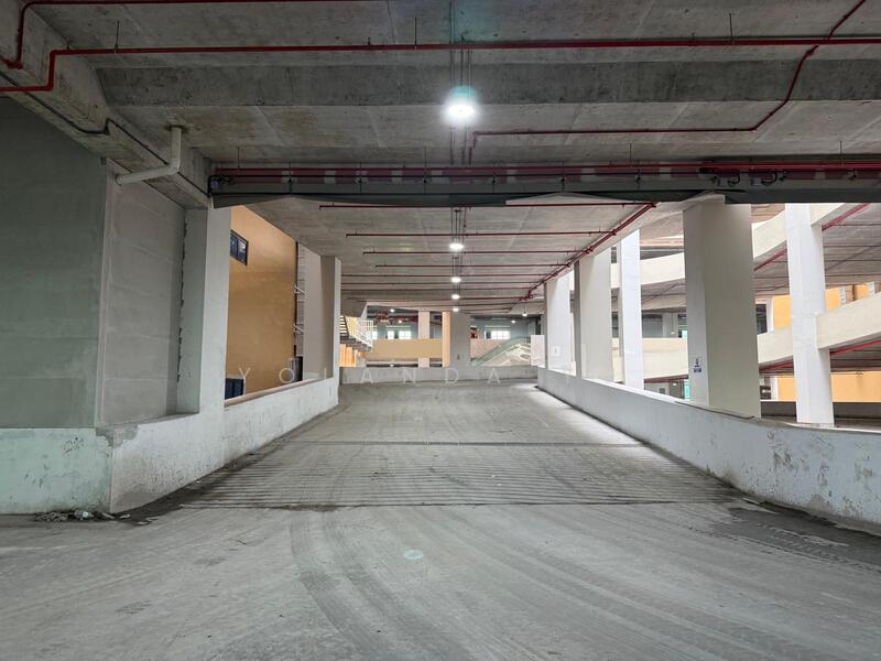 Stellar @ Tampines, 12 Tampines North Drive 4, 834 sqft, Factory / Workshop (B2) For Rent, by Yolanda Yu, 60214991 - Car Park - CommercialGuru.com.sg