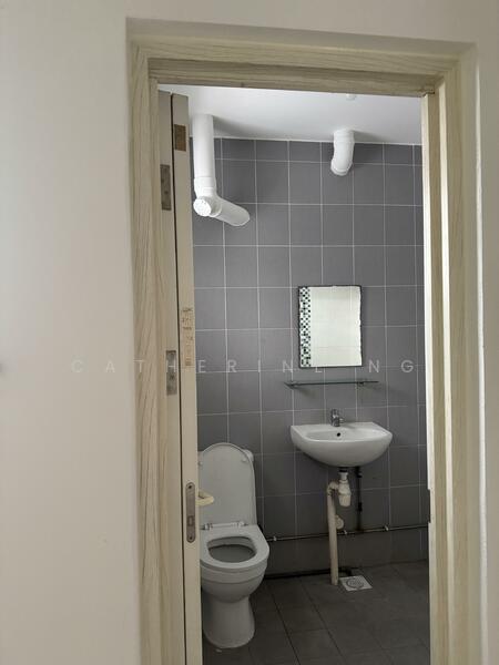 Kitchen toilet 
