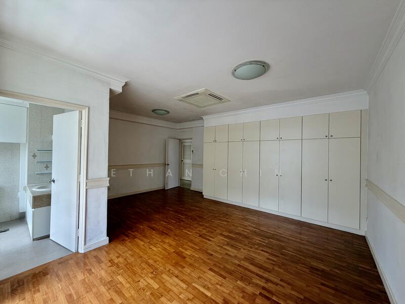 For Rent - La Suisse I