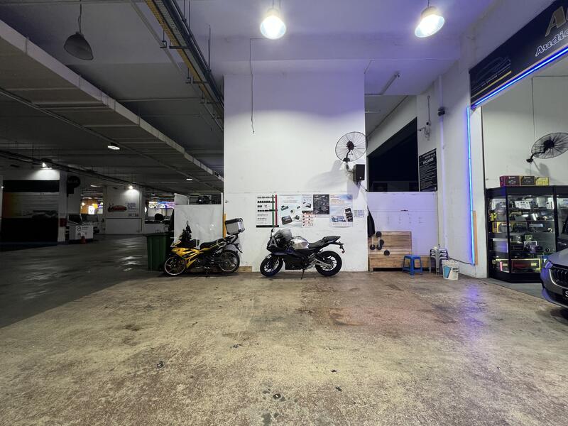 Wcega Plaza, 1 Bukit Batok Crescent, 2,562 sqft, Light Industrial (B1) For Sale, by Ziglar Oh, 60215310 - CommercialGuru.com.sg