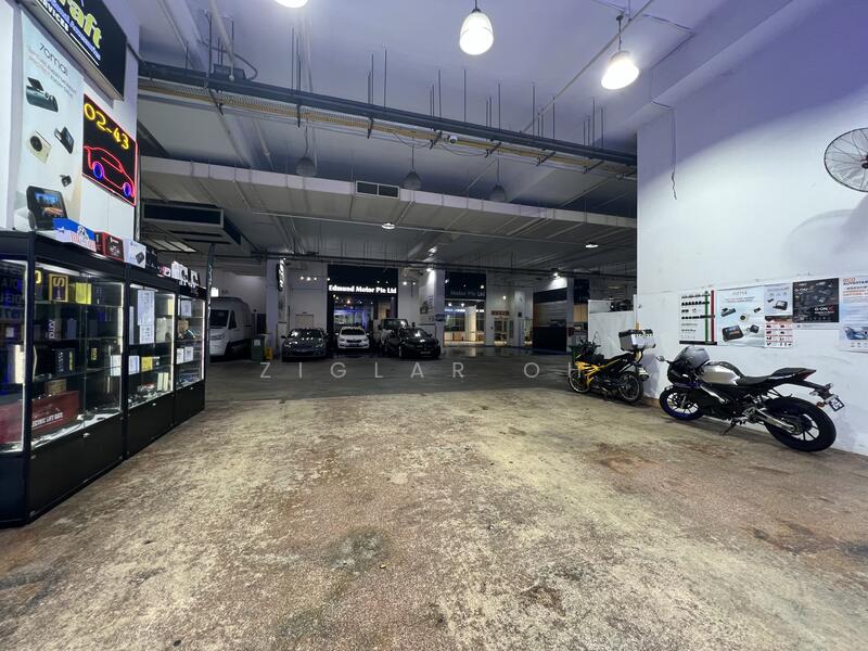 Wcega Plaza, 1 Bukit Batok Crescent, 2,562 sqft, Light Industrial (B1) For Sale, by Ziglar Oh, 60215310 - CommercialGuru.com.sg