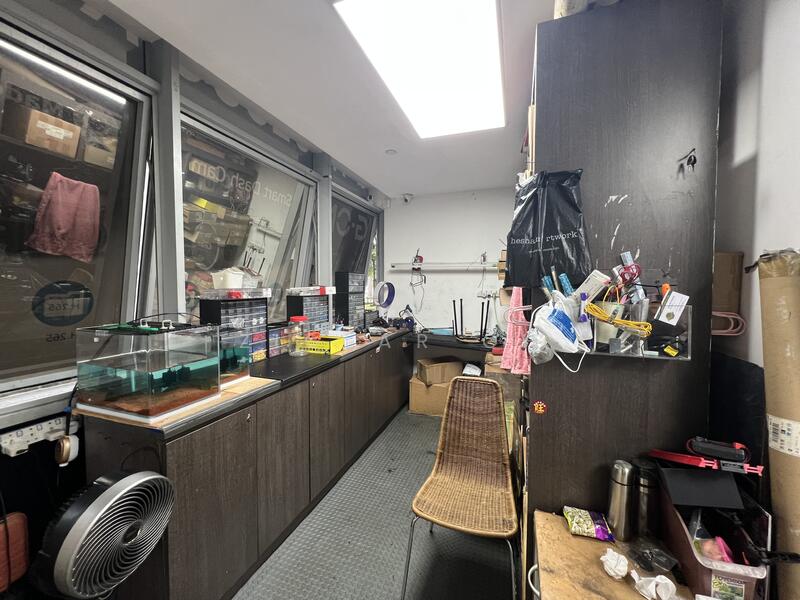 Wcega Plaza, 1 Bukit Batok Crescent, 2,562 sqft, Light Industrial (B1) For Sale, by Ziglar Oh, 60215310 - CommercialGuru.com.sg