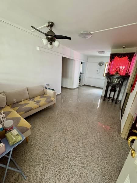 10 Saint George's Road, 10 Saint George's Road, Balestier / Toa Payoh, 3 Bedrooms, 968 sqft, HDB Flat For Sale, by Seah Jian Ling, 60215401 - Living Room - PropertyGuru.com.sg