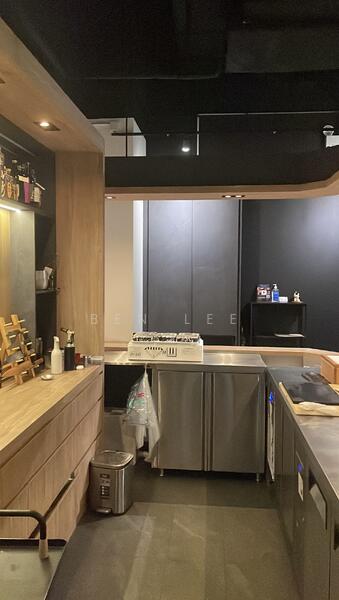 City Gate, 371 Beach Road, Beach Road / Bugis / Rochor, 431 sqft, Food & Beverage For Sale, by Ben Lee, 60215451 - CommercialGuru.com.sg