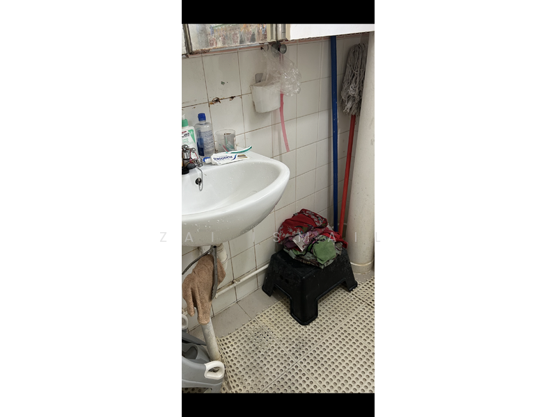 For Rent - 215 Choa Chu Kang Central