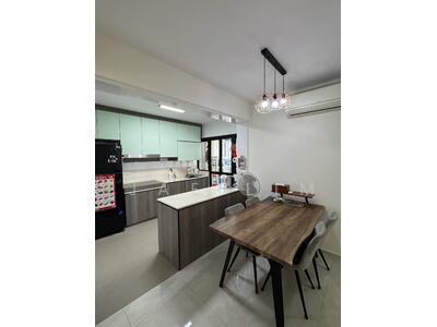 For Sale - 261 Toa Payoh Apex