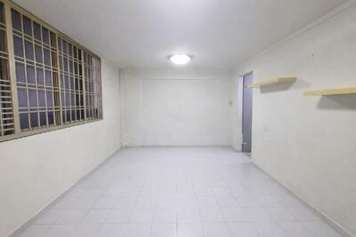 For Rent - 693 Hougang Street 61