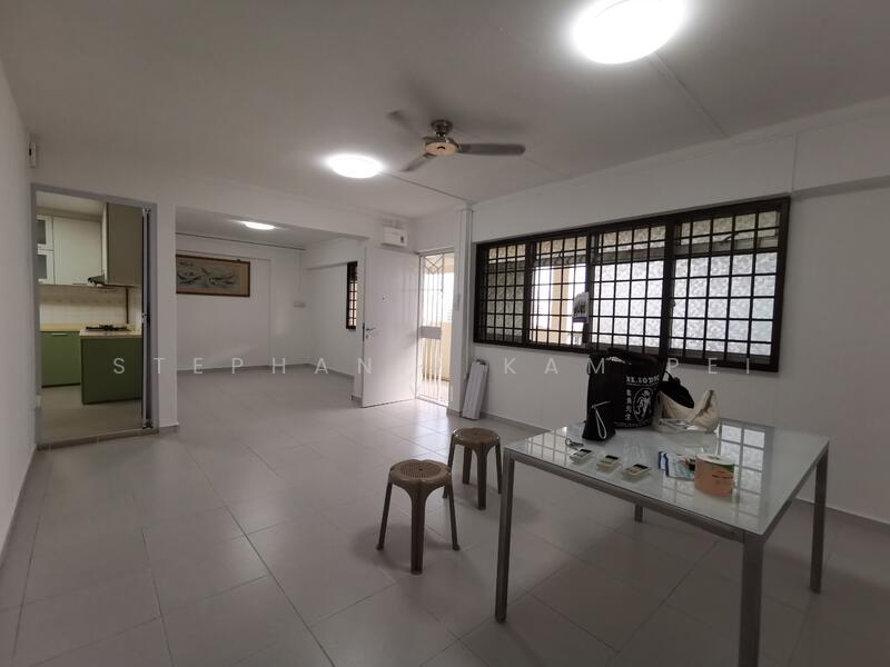 371 Woodlands Avenue 1, 371 Woodlands Avenue 1, 3 Bedrooms, 1,097 sqft, HDB Flat For Rent, by Stephanie Kam Pei Yi, 60215878 - Kitchen - PropertyGuru.com.sg