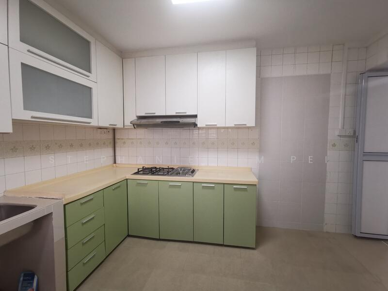 371 Woodlands Avenue 1, 371 Woodlands Avenue 1, 3 Bedrooms, 1,097 sqft, HDB Flat For Rent, by Stephanie Kam Pei Yi, 60215878 - Kitchen - PropertyGuru.com.sg