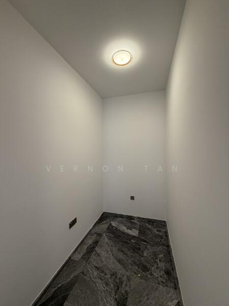 One Bernam, 1 Bernam Street, 2 Bedrooms, 872 sqft, Condominium For Rent, by Vernon Tan, 60216059 - Interior - PropertyGuru.com.sg