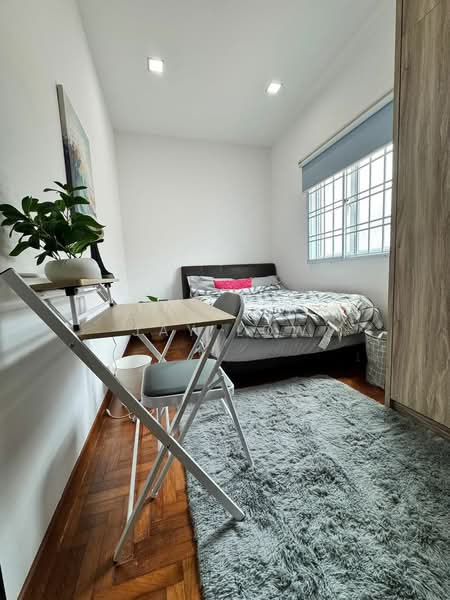 WESTVILLE, 73 WESTWOOD AVENUE, Room Rental, 296 sqft, Semi-Detached House For Rent, by Jay Low, 60216165 - PropertyGuru.com.sg