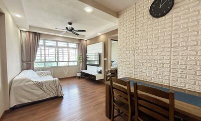 For Sale - 636A Senja Parc View