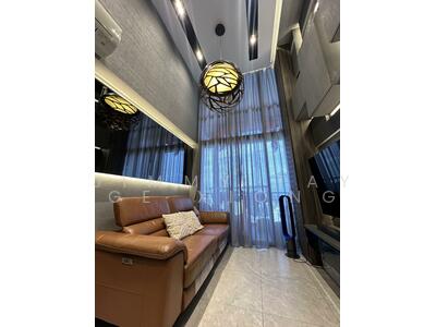 For Sale - The Clement Canopy