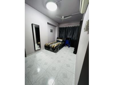 For Rent - 81 Strathmore Avenue