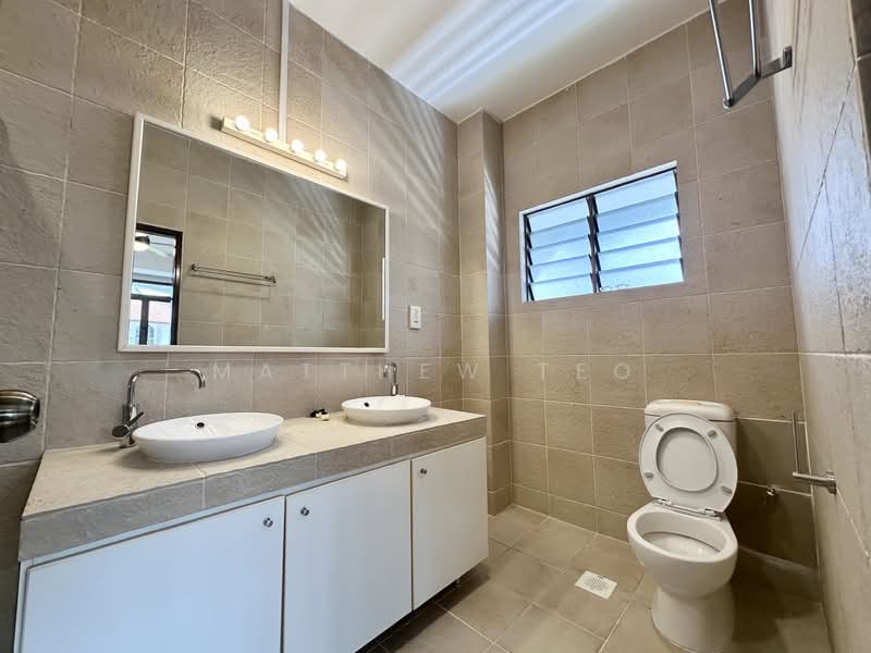Jalan Lim Tai See / Sixth Avenue, Jalan Lim Tai See, Bukit Timah Road, Sixth Avenue, Holland Road, Farrer Road, 4 Bedrooms, 4,300 sqft, Semi-Detached House For Rent, by Matthew Teo, 60216569 - Bathroom - PropertyGuru.com.sg