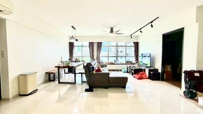 For Sale - 443C Bukit Batok West Avenue 8