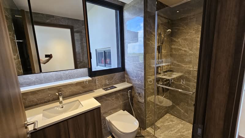 Lentor Modern, 3 Lentor Central, 3 Bedrooms, 969 sqft, Condominium For Rent, by Lionel Loo PN, 60216626 - Bathroom - PropertyGuru.com.sg