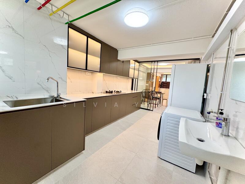 For Rent - 12 Holland Avenue