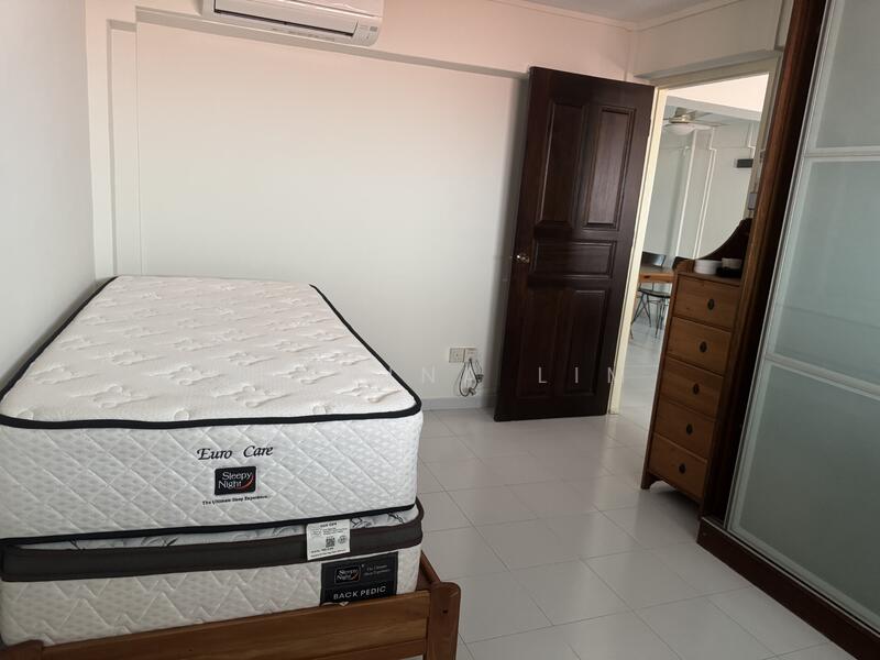 For Rent - 42 Holland Drive