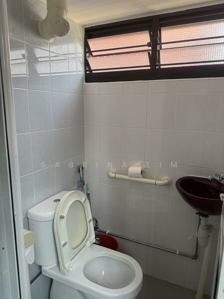 For Rent - 42 Holland Drive