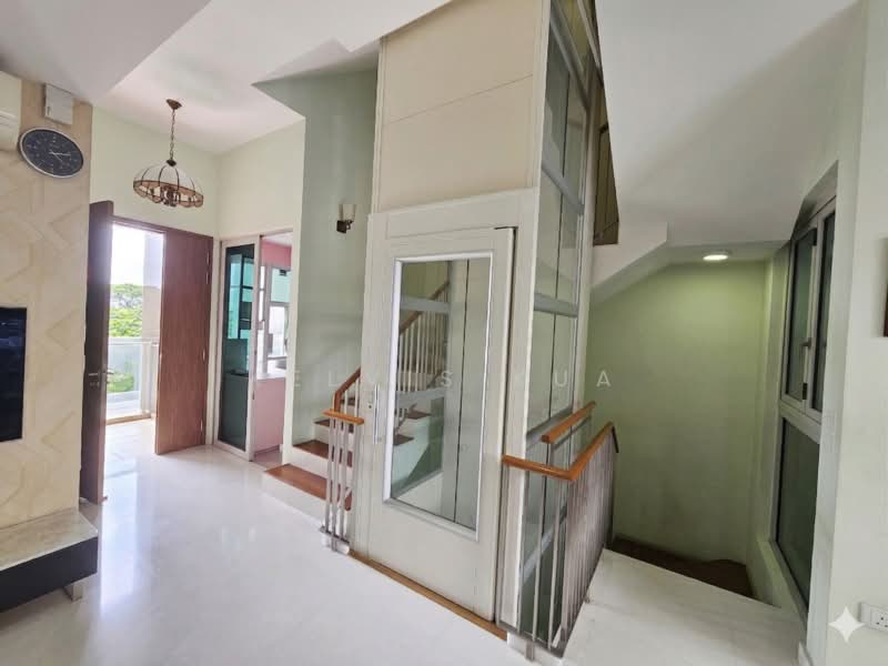 NEWest Cluster House For Sale at S$ 3,000,000 | PropertyGuru Singapore - Interior