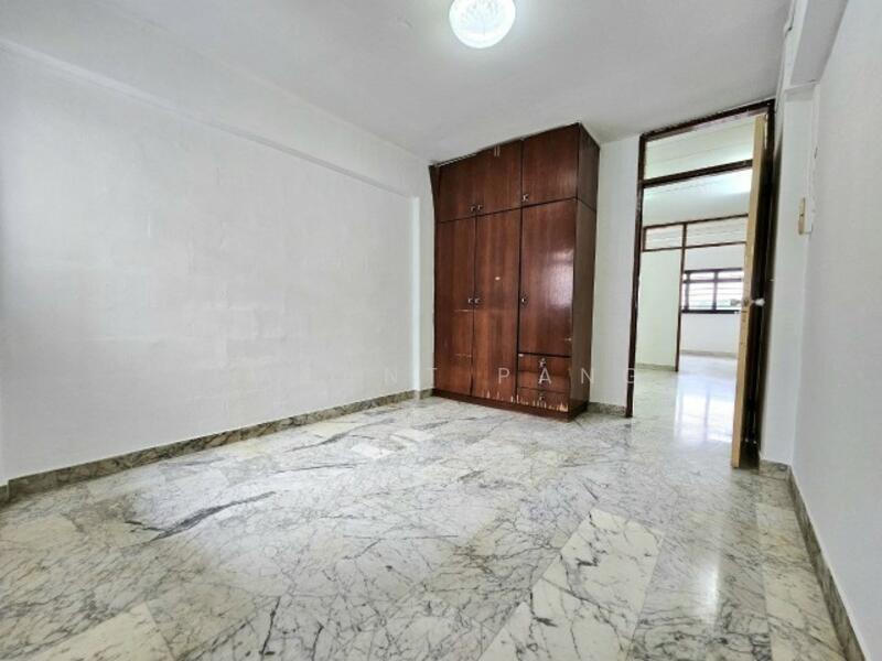 For Sale - 307 Clementi Avenue 4