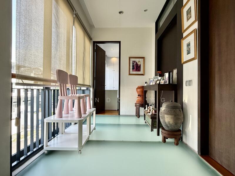 For Sale - ⭐️⭐️LANDED7772 @ RENOVATED CORNER TERR NEAR BEDOK MALL