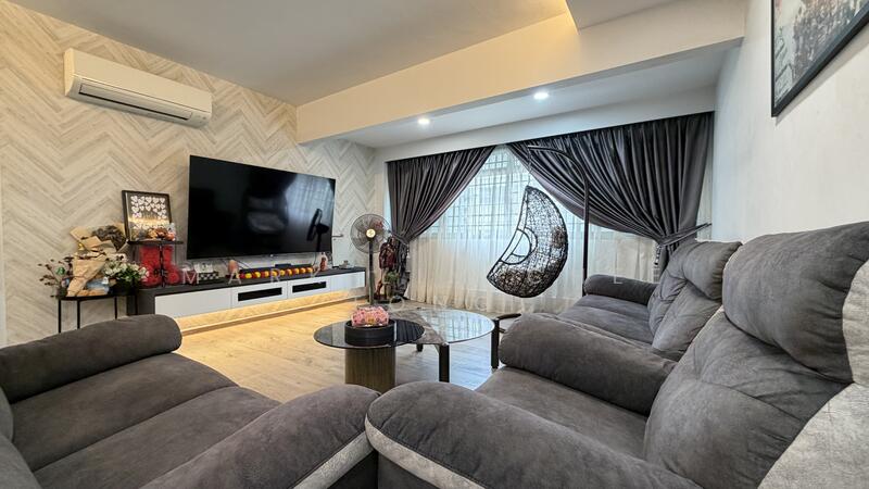 For Sale - 939 Hougang Street 92