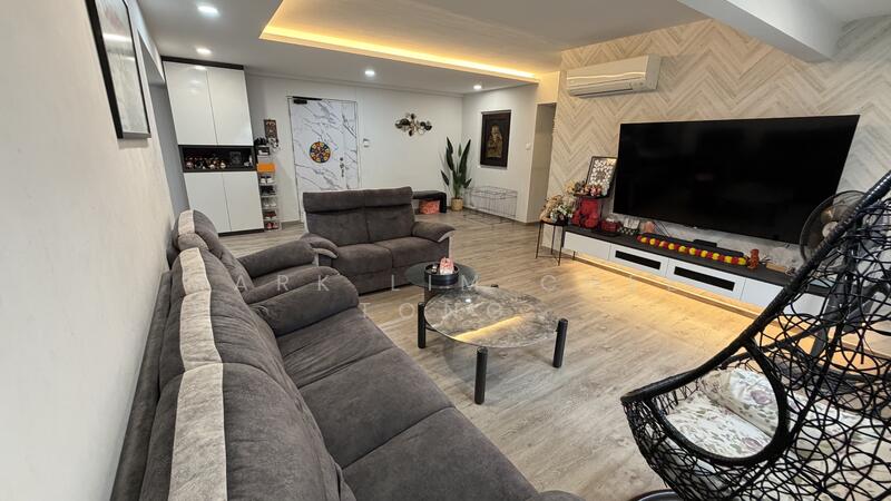 For Sale - 939 Hougang Street 92