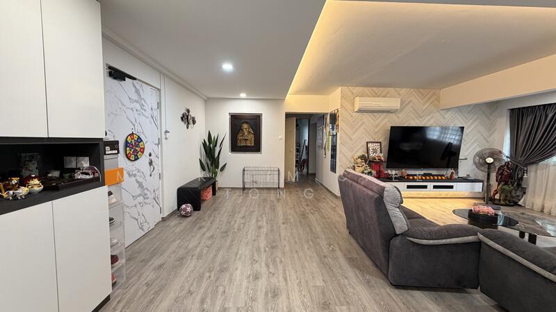 For Sale - 939 Hougang Street 92