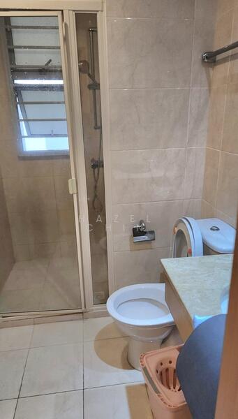 For Rent - The Lakeshore