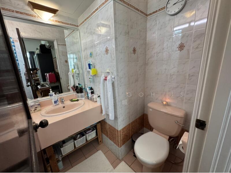 Hume Park I Condominium For Sale at S$ 2,550,000 | PropertyGuru Singapore