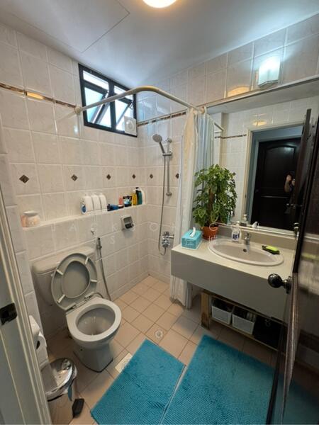 Hume Park I Condominium For Sale at S$ 2,550,000 | PropertyGuru Singapore