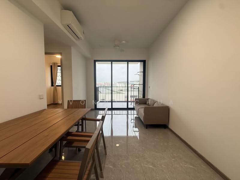 Sengkang Grand Residences, 76 Compassvale Bow, Hougang / Punggol / Sengkang, 2 Bedrooms, 678 sqft, Condominium For Sale, by Yvonne Chua, 60217243 - Living Room - PropertyGuru.com.sg