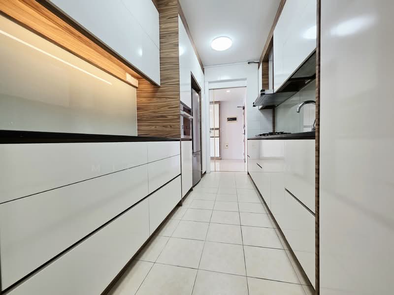 416 Clementi Avenue 1, 416 Clementi Avenue 1, 3 Bedrooms, 1,270 sqft, HDB Flat For Rent, by Michelle Tan, 60217297 - Kitchen - PropertyGuru.com.sg