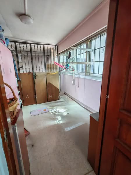 144 Teck Whye Lane, 144 Teck Whye Lane, Dairy Farm / Bukit Panjang / Choa Chu Kang, 3 Bedrooms, 1,378 sqft, HDB Flat For Sale, by Tan Han Long, 60217355 - Balcony - PropertyGuru.com.sg