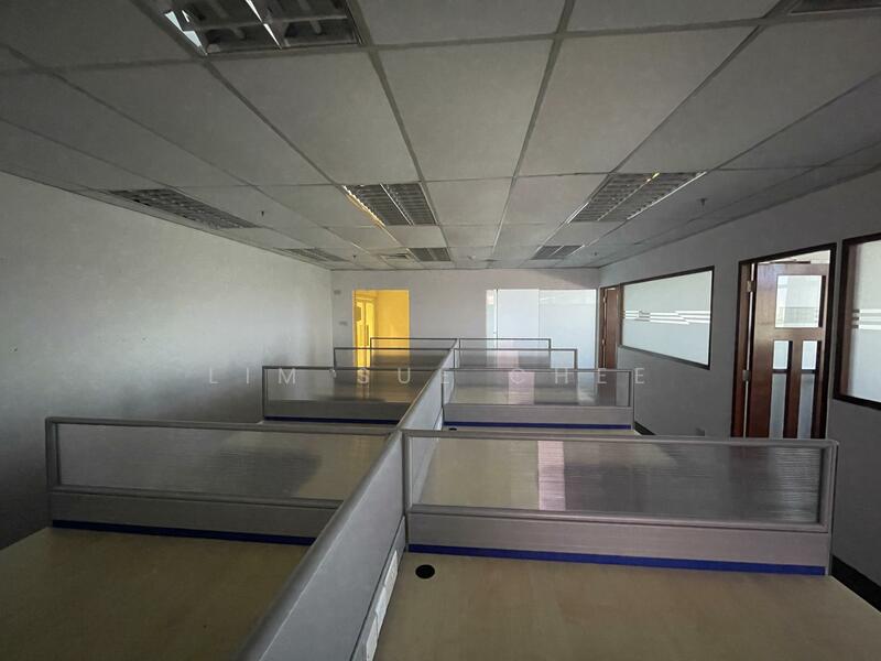Peninsula Plaza, 111 North Bridge Road, 1,486 sqft, Office For Rent, by Lim Sue Chee, 60217432 - CommercialGuru.com.sg